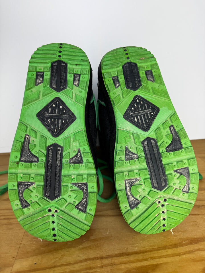 Millennium Three Kids Snowboard Boots 23.5 (US5)