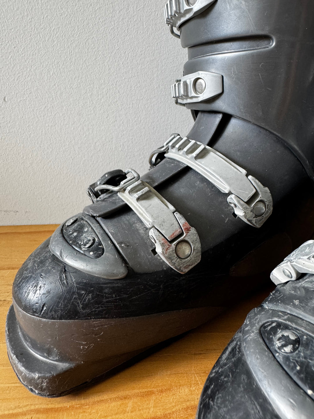 Rossignol Comp J4 Kids Ski Boots 23.5