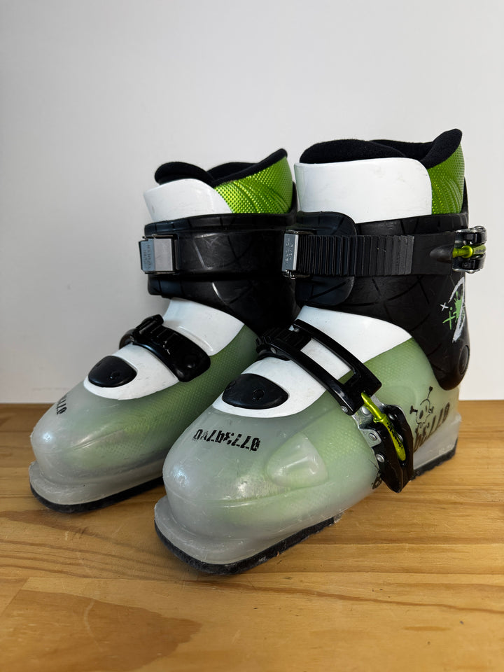 Dalbello Menace Kids Ski Boots 22.5