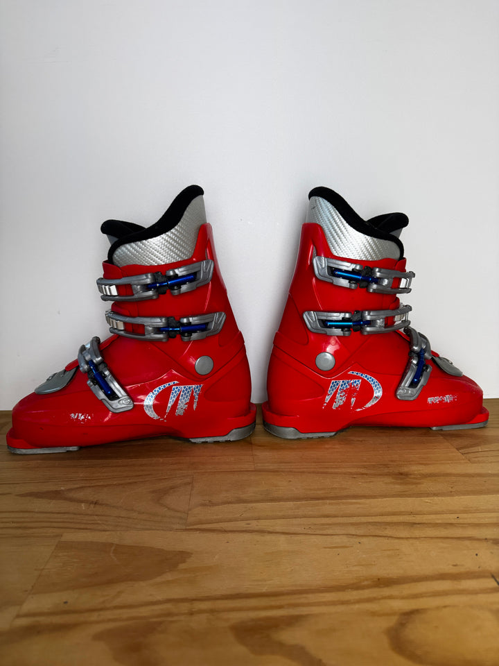 Tecnica Kids Ski Boots 22 red