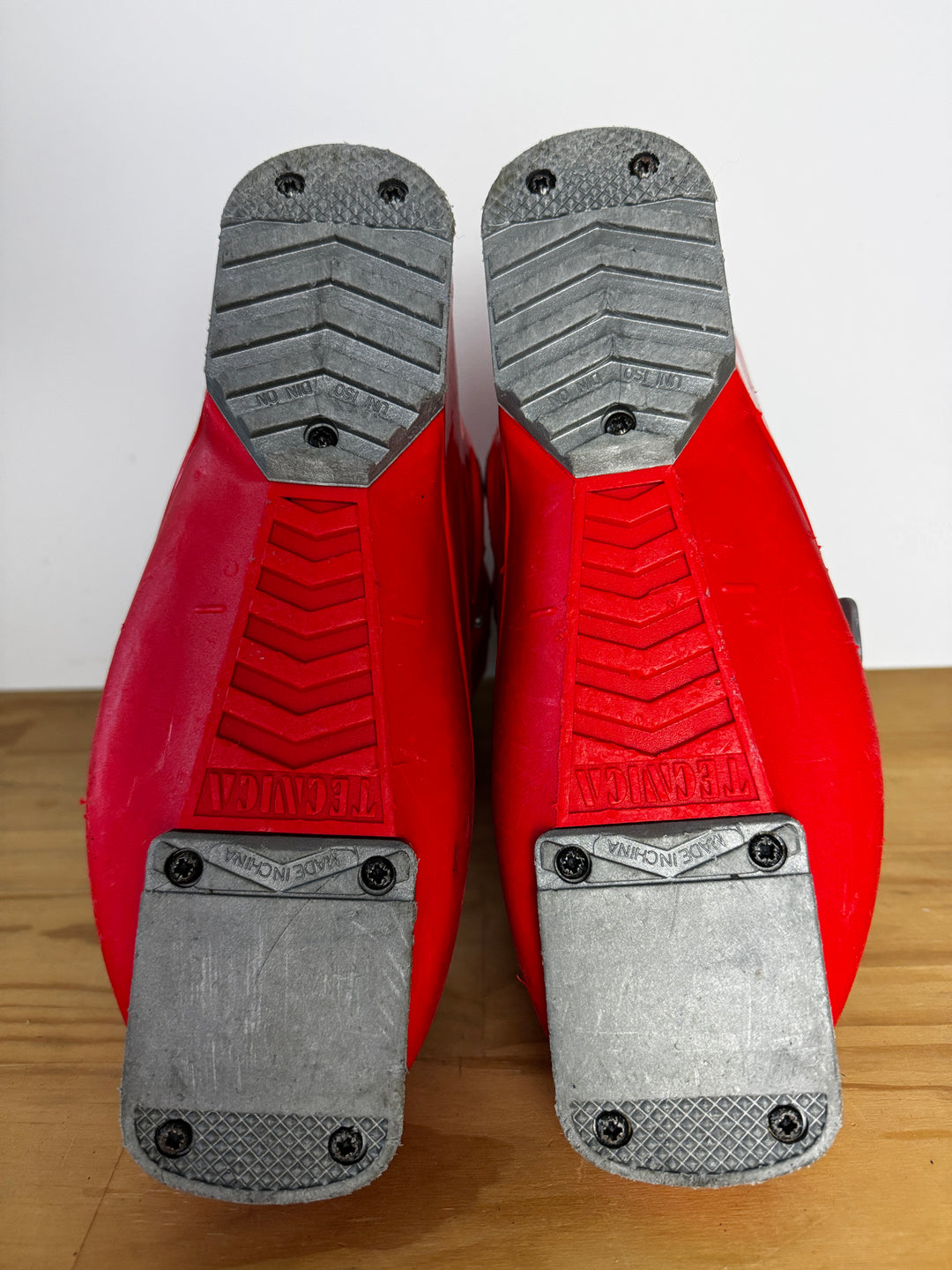 Tecnica Kids Ski Boots 22 red