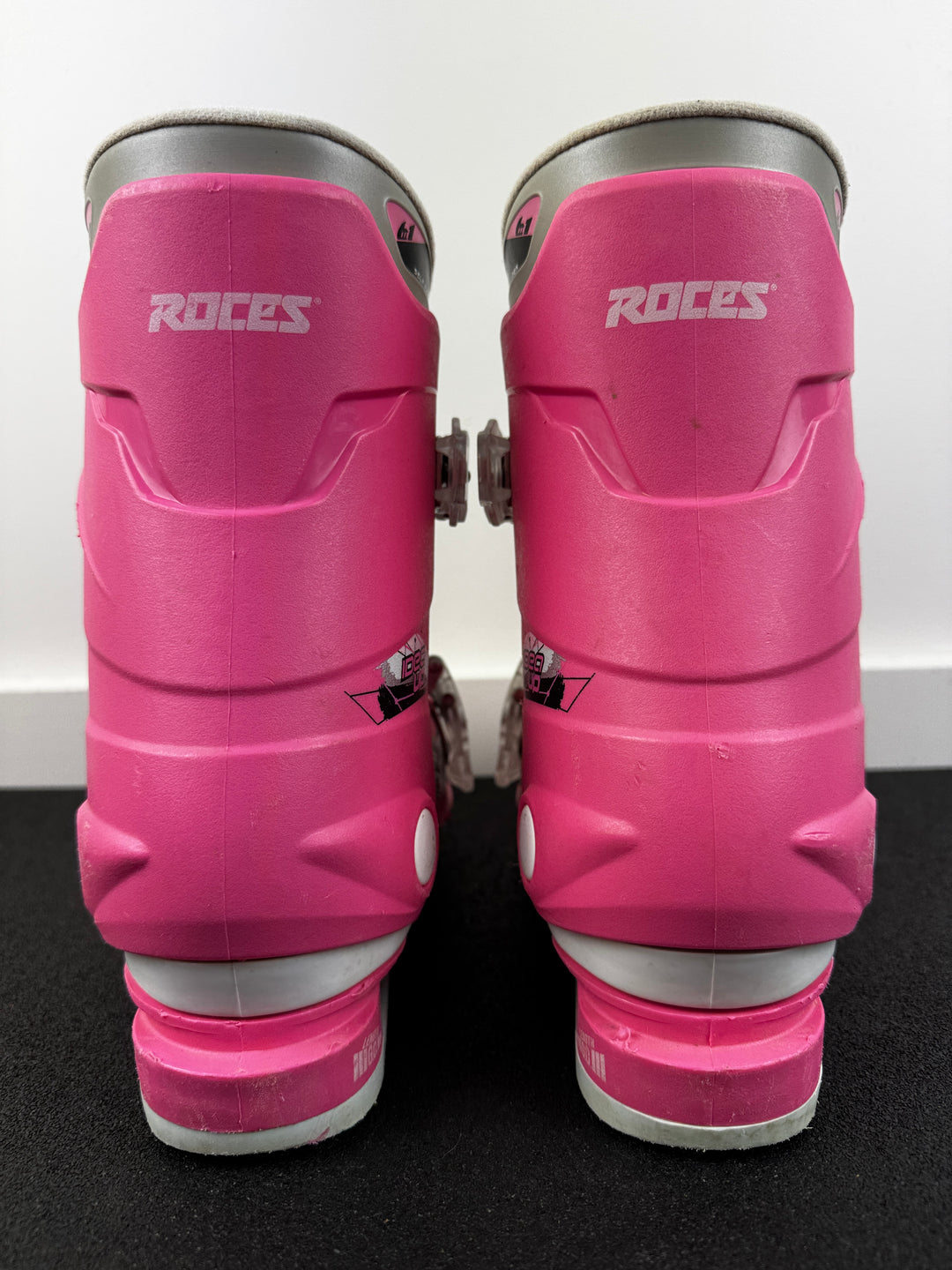 Roces Pink Adjustable Kids Ski Boots Sizes 19-22 Mondo