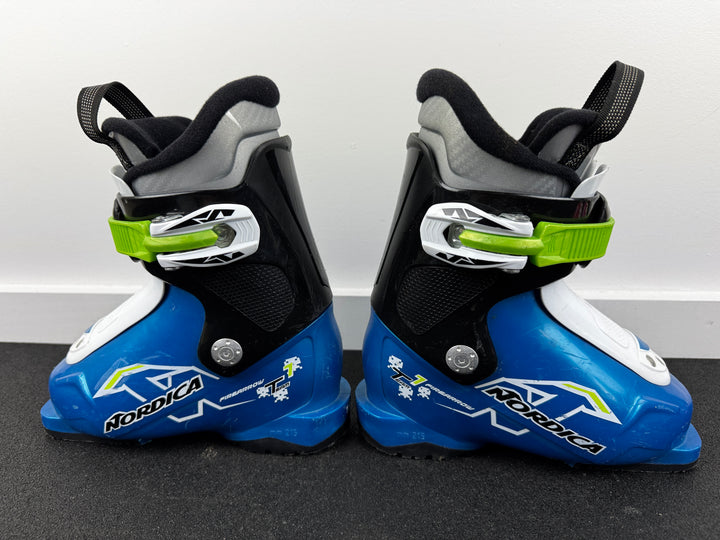 Nordica Team 1 Firearrow Kids Ski Boots Size 16.5 Mondo