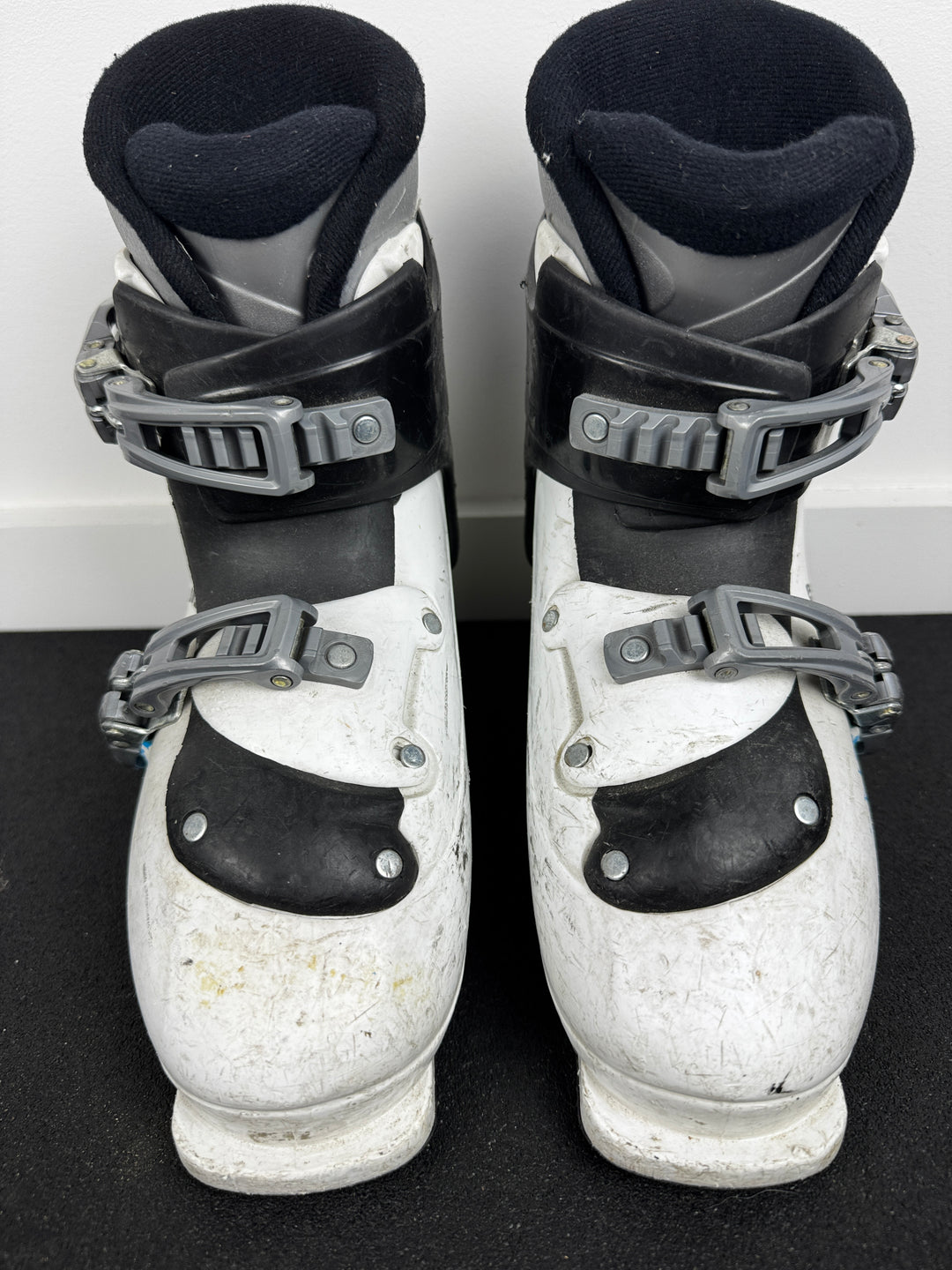 Salomon Kids Ski Boots Size 21-21.5 Mondo