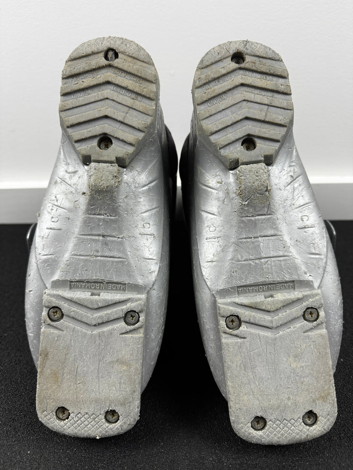 Salomon T2 Kids Ski Boots Size 21-21.5 Mondo