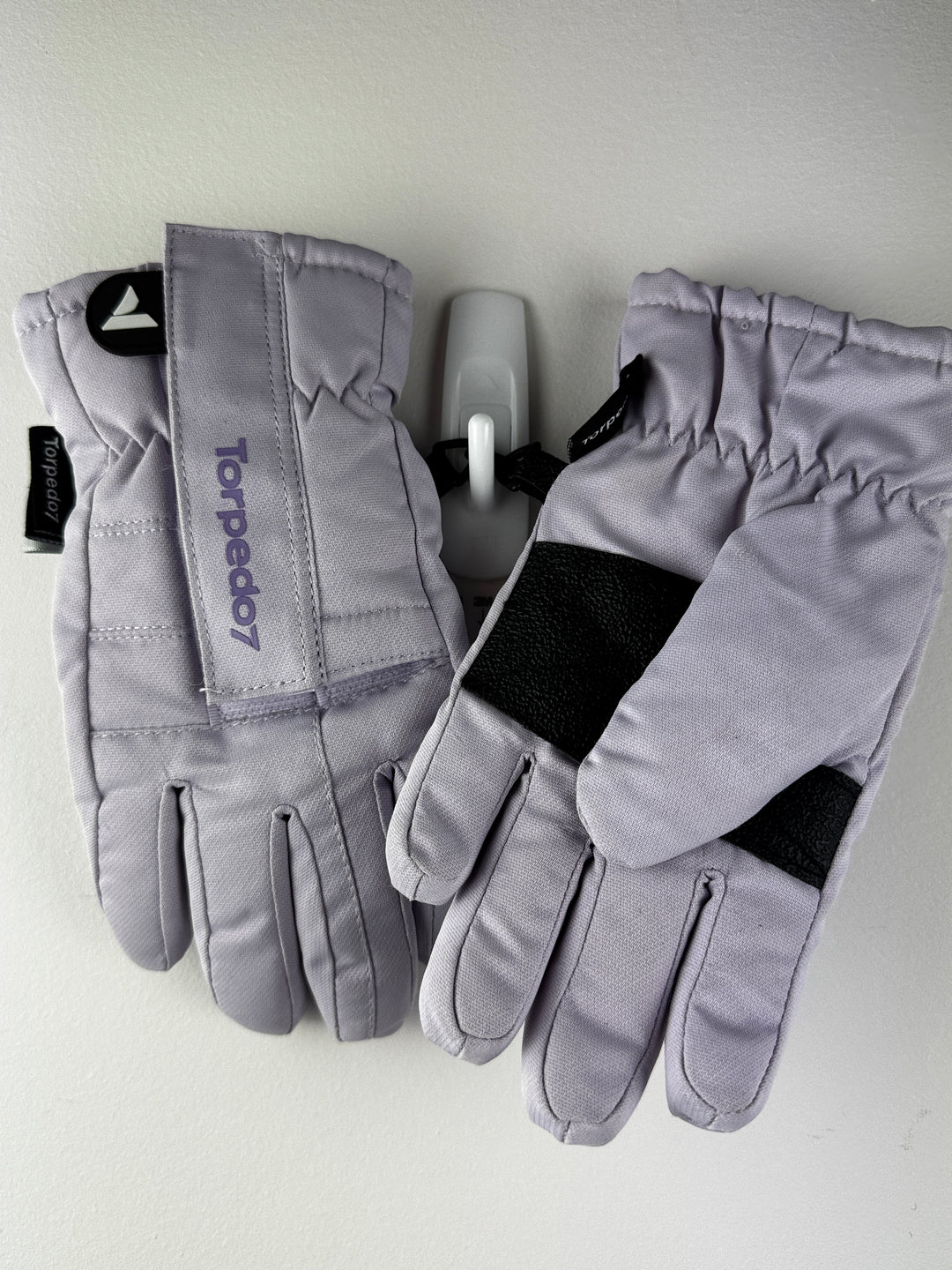 $20 Secondhand Ski Gloves / Mittens - various colours and sizes