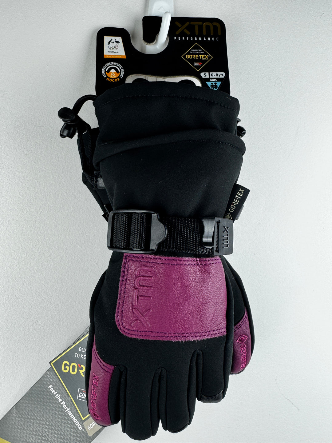 New XTM Aspen III GORE-TEX Gloves | 6-14 Years