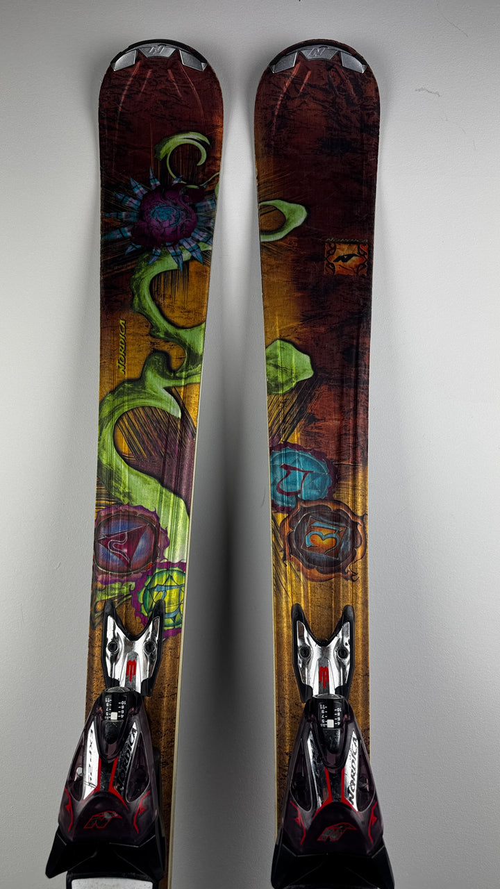 Nordica Cinnamon Girl Womens Skis 148cm