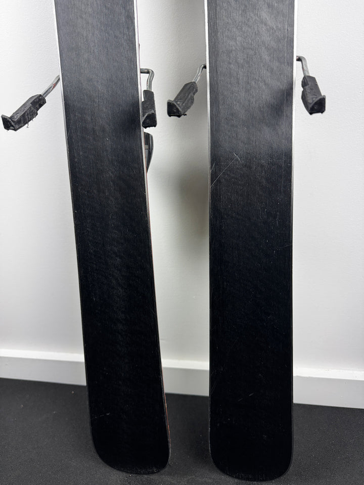 Völkl Gotama Jr Twin Tip Skis 118