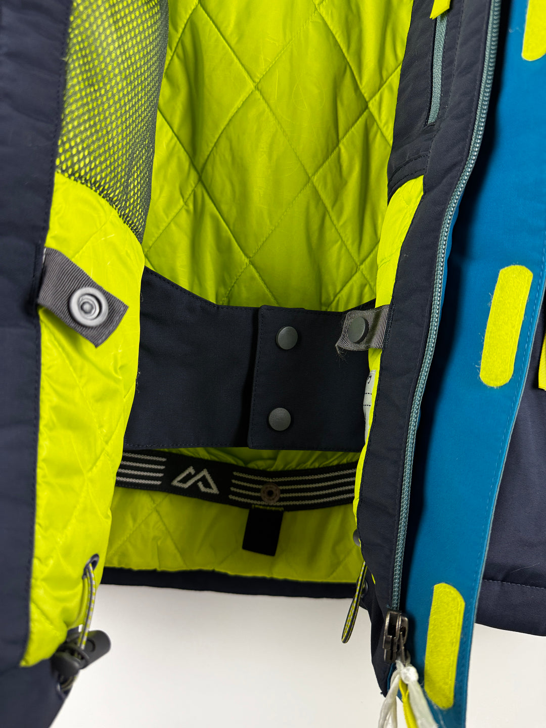 Kathmandu Kids Ski Jacket 8 Years