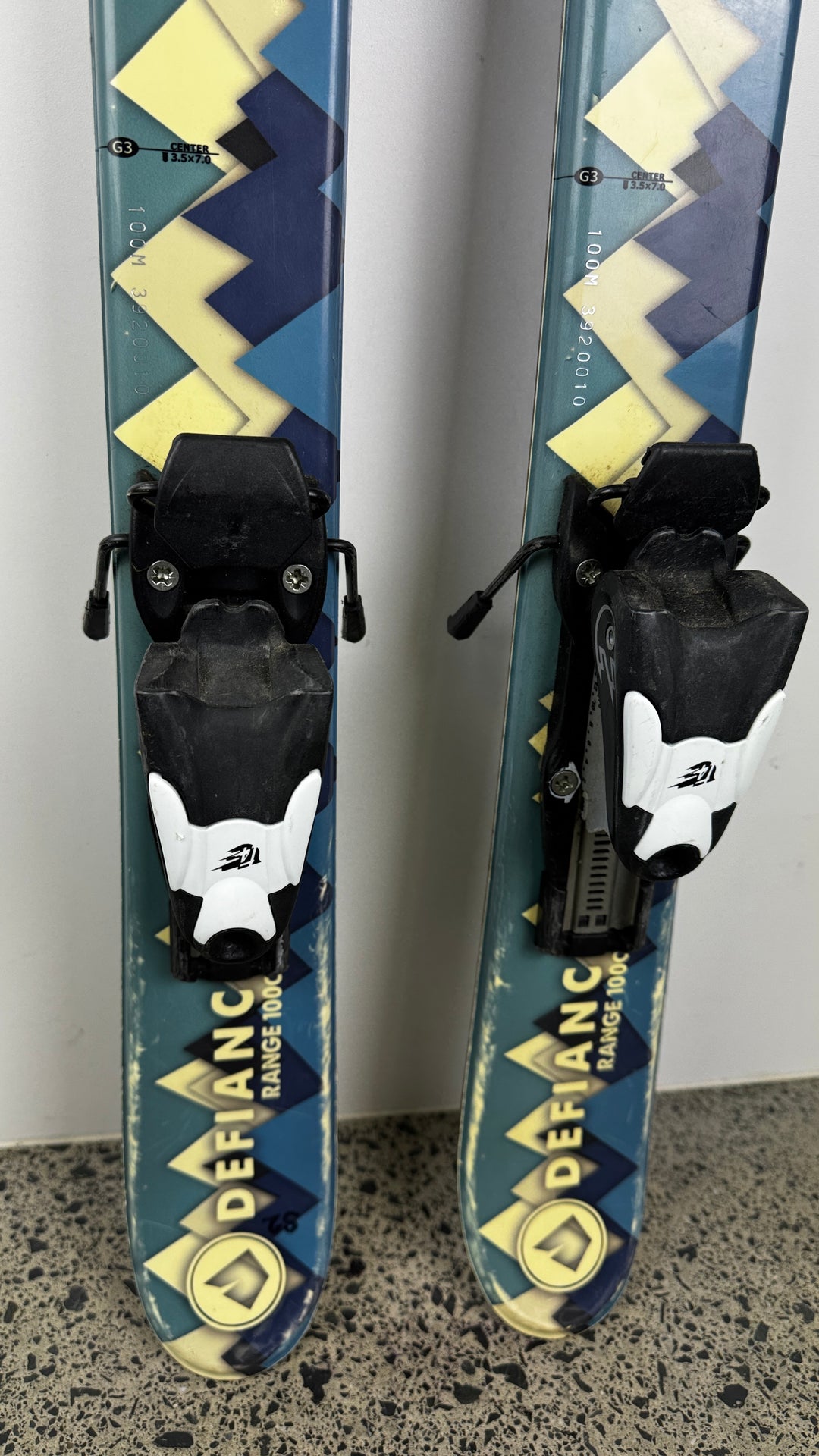 Defiance Twin Tip Kids Skis 100cm