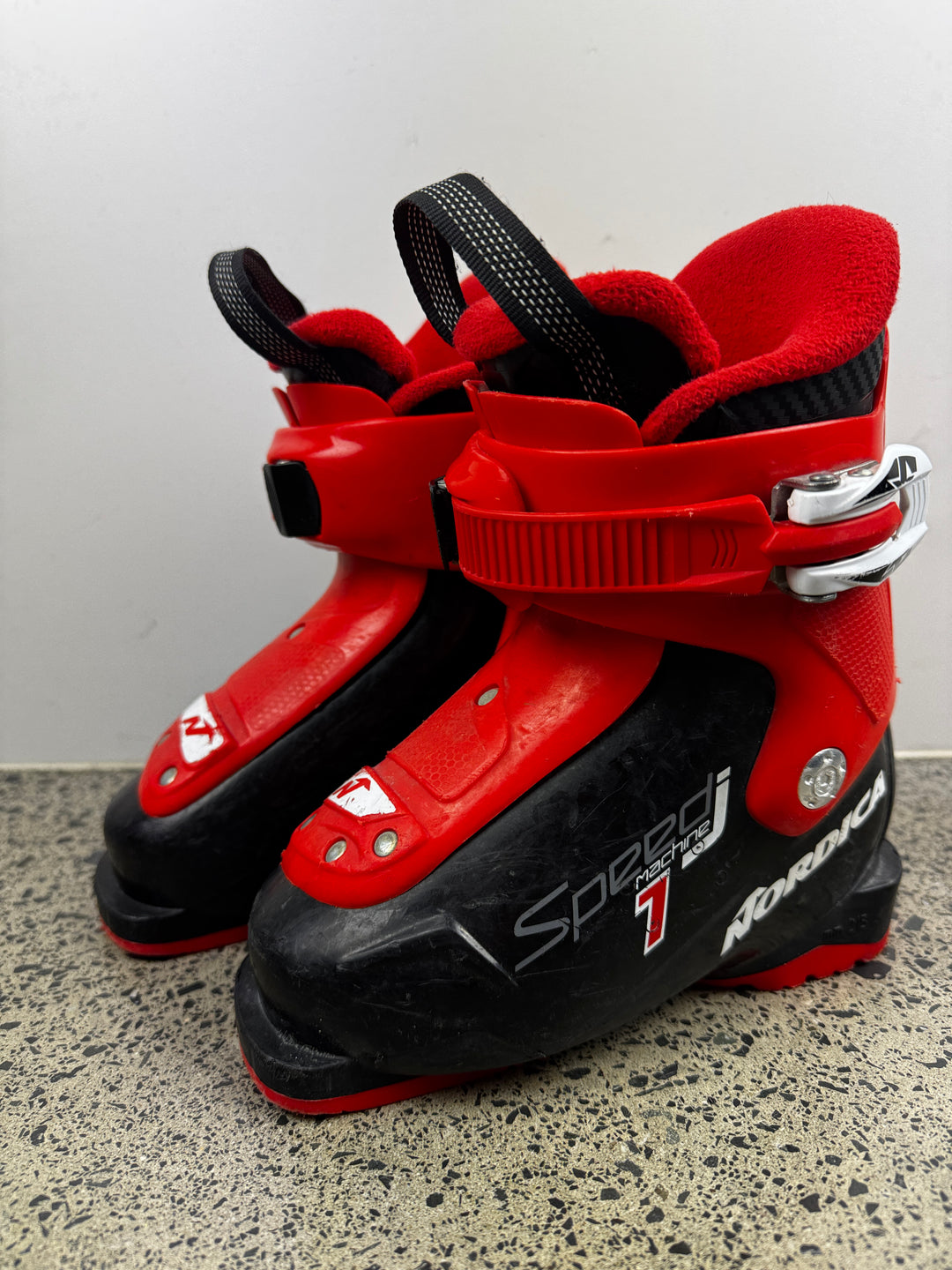 Nordica Speed Machine J1 Kids Ski Boots 16-17.5