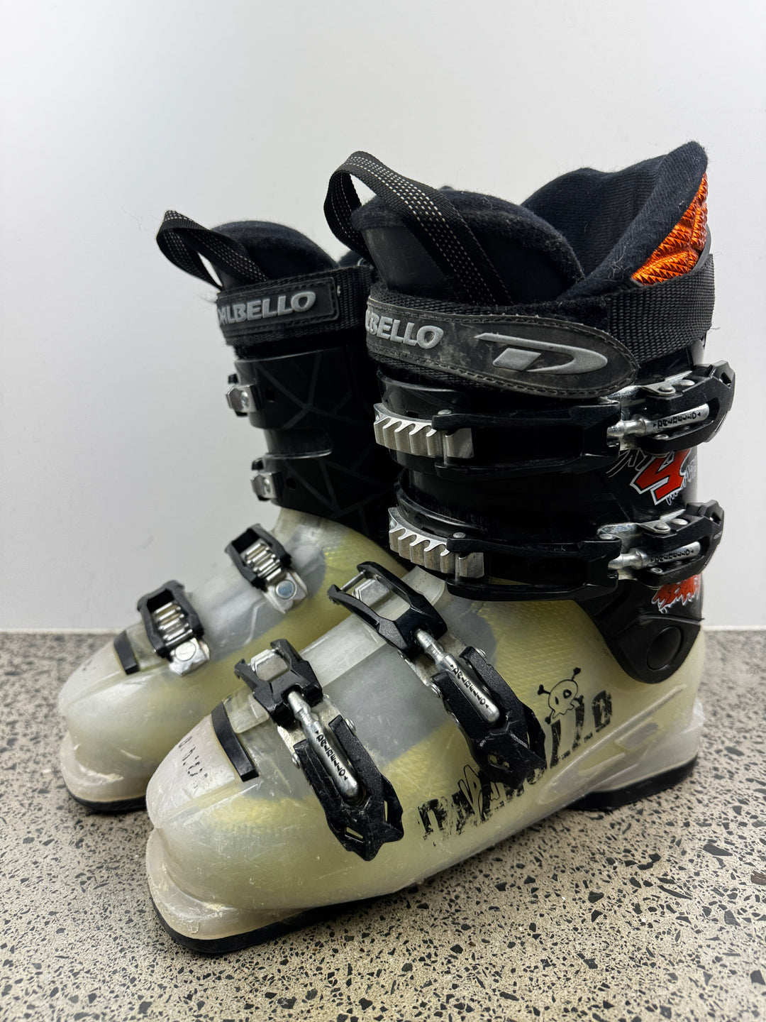 Dalbello Menace Kids Ski Boots 23.5