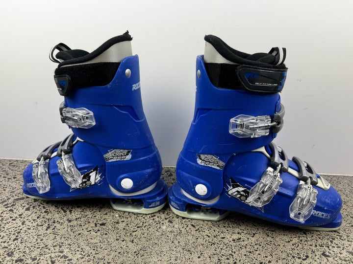 Roces Adjustable Ski Boots Size 22.5-25.5