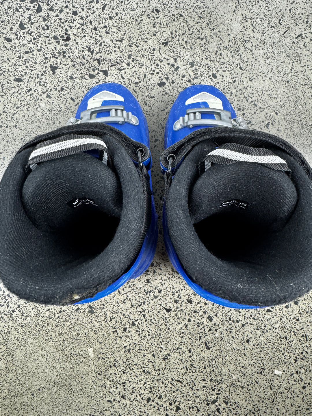 Roces Adjustable Ski Boots Size 22.5-25.5