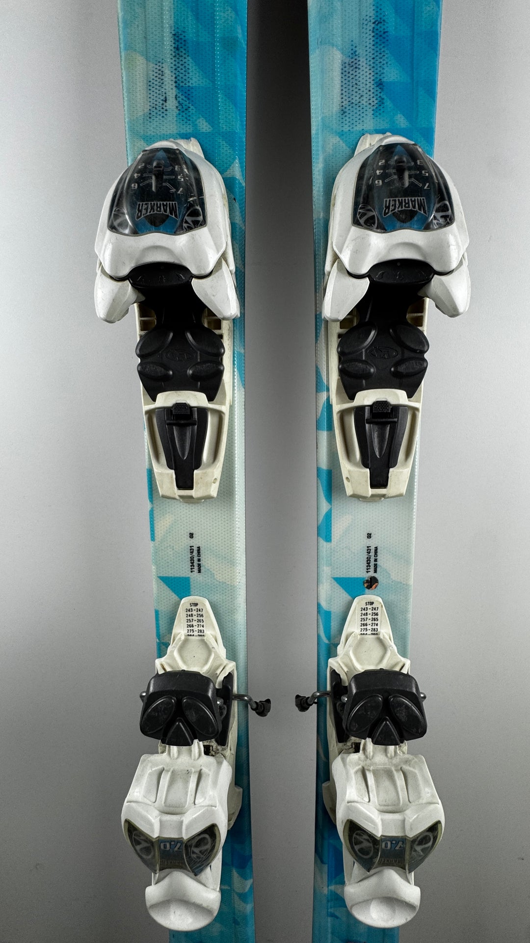 Völkl Chica Kids Skis 140cm