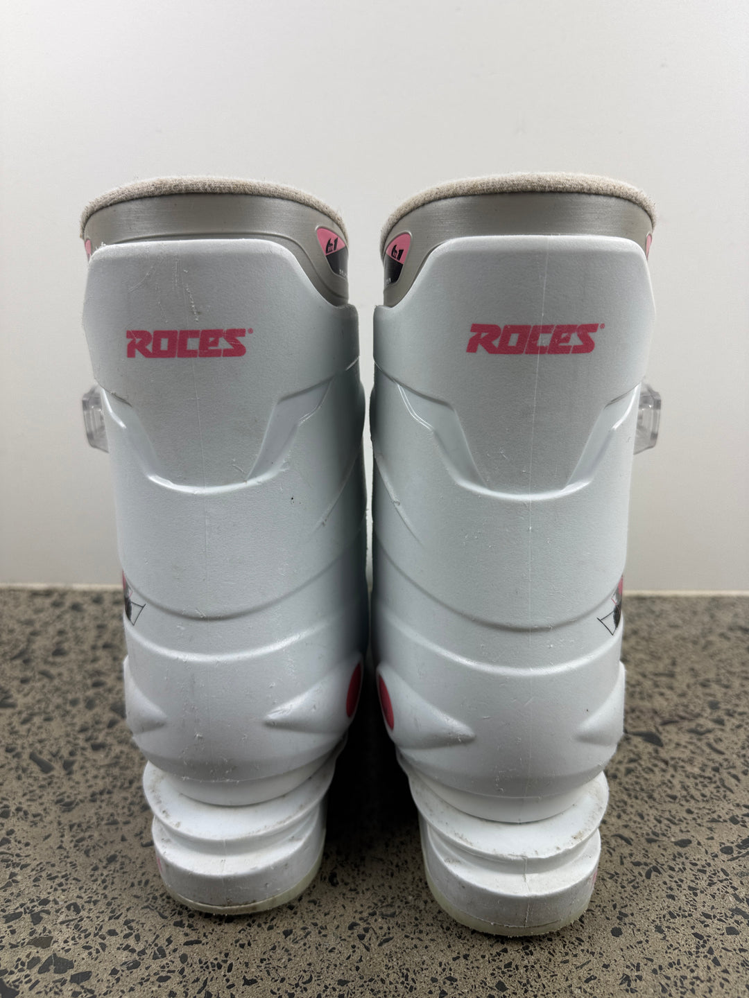 Roces Adjustable Ski Boots 19-22 Mondo