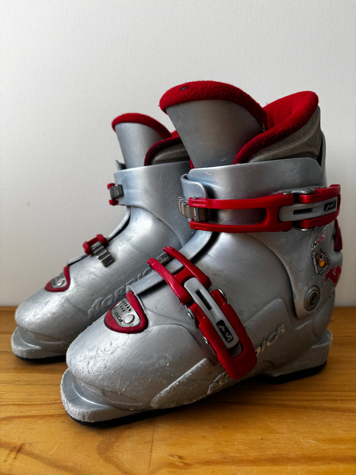 Nordica Super N02 Kids Ski Boots 18.5-19.5