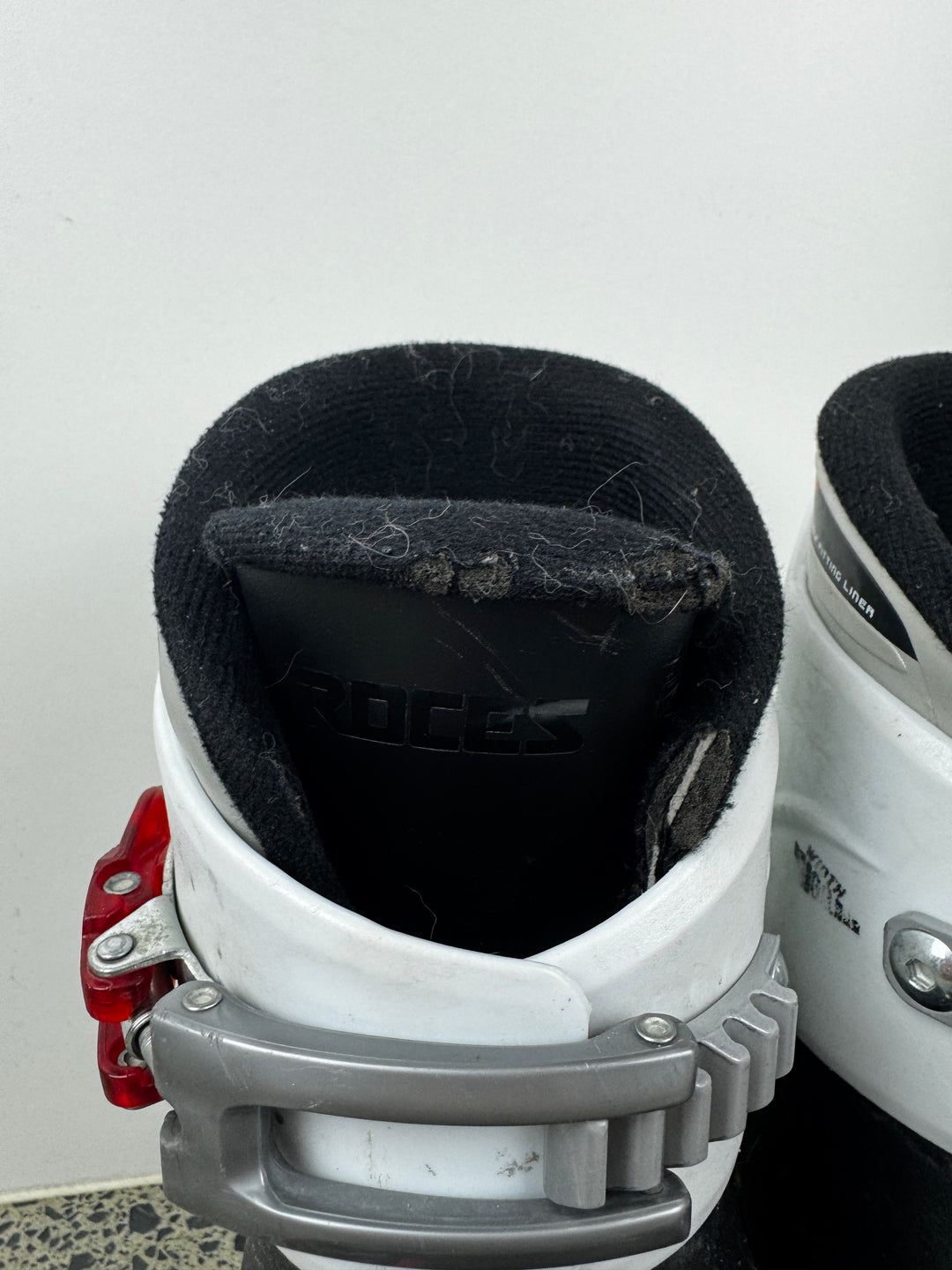 Roces Adjustable Ski Boots Size 19-22