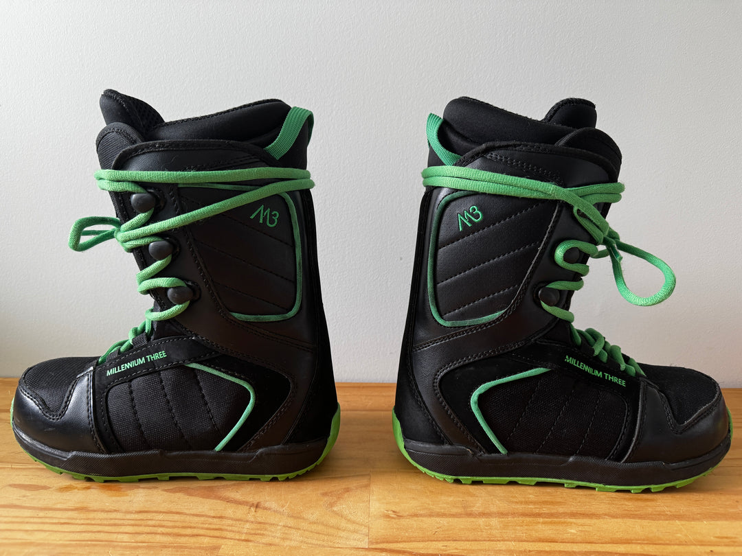 Millennium Three Kids Snowboard Boots US5